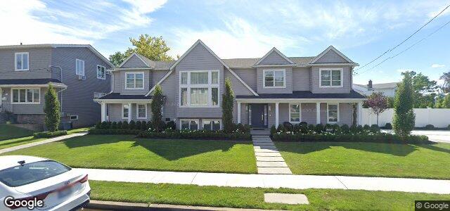 Photo of 633 Oakland Avenue in Winnipeg, Manitoba