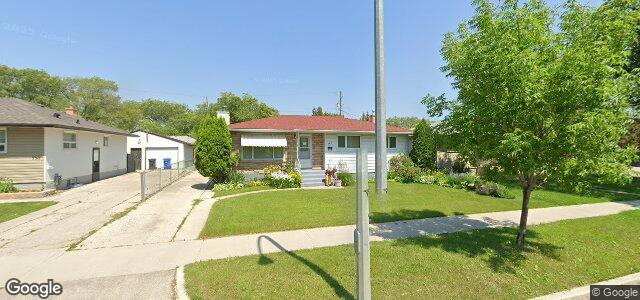 743 Mcleod Avenue（加拿大曼尼托巴省溫尼伯市）房屋照片