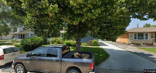 98 Kirkwall Crescent（加拿大曼尼托巴省溫尼伯市）房屋照片