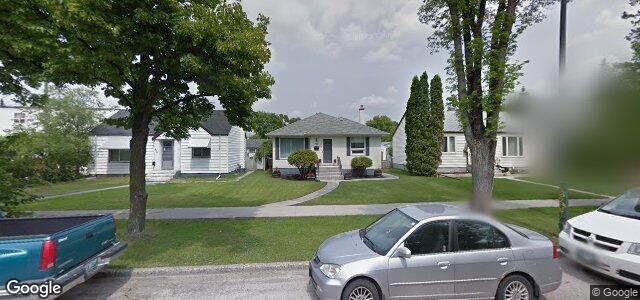 215 Helmsdale Avenue（加拿大曼尼托巴省溫尼伯市）房屋照片