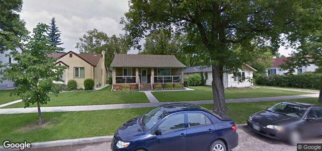 Larawan ng 245 Helmsdale Avenue sa Winnipeg, Manitoba