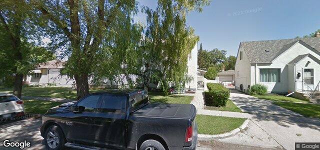 247 Hazel Dell Avenue（加拿大曼尼托巴省溫尼伯市）房屋照片