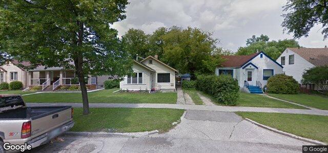 251 Helmsdale Avenue（加拿大曼尼托巴省溫尼伯市）房屋照片