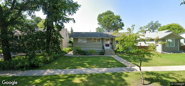 Photo of 264 Dunrobin Avenue in Winnipeg, Manitoba