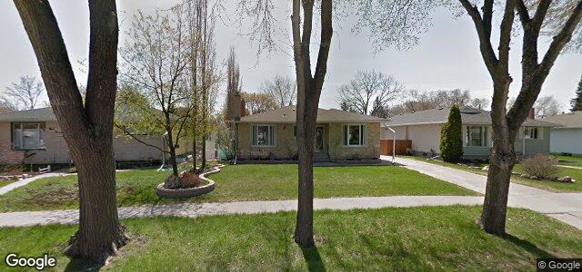 324 Helmsdale Avenue（加拿大曼尼托巴省溫尼伯市）房屋照片