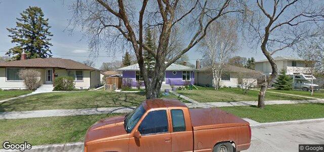 355 Helmsdale Avenue（加拿大曼尼托巴省溫尼伯市）房屋照片