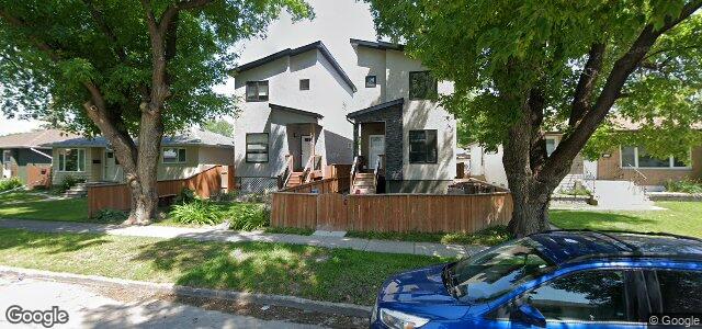 Photo of 387 Roberta Avenue in Winnipeg, Manitoba