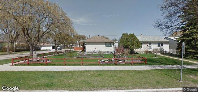 401 Helmsdale Avenue（加拿大曼尼托巴省溫尼伯市）房屋照片