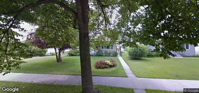 Larawan ng 420 Dunrobin Avenue sa Winnipeg, Manitoba