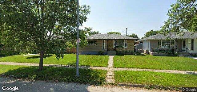 Photo of 478 Roberta Avenue in Winnipeg, Manitoba