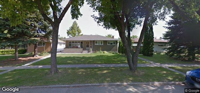 607 Helmsdale Avenue（加拿大曼尼托巴省溫尼伯市）房屋照片