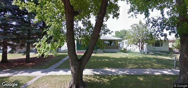 660 Helmsdale Avenue（加拿大曼尼托巴省溫尼伯市）房屋照片