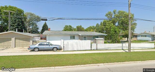 698 Roberta Avenue（加拿大曼尼托巴省溫尼伯市）房屋照片