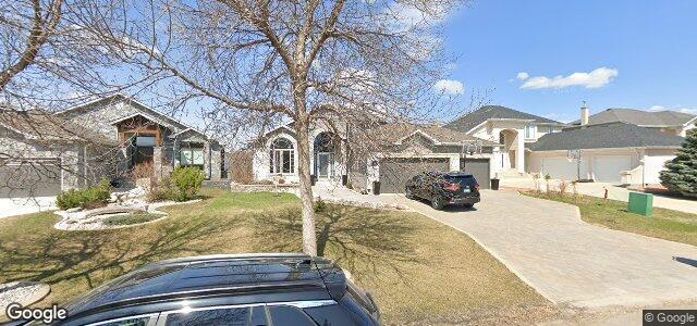 Photo of 16 Beaudry Bay in Winnipeg, Manitoba