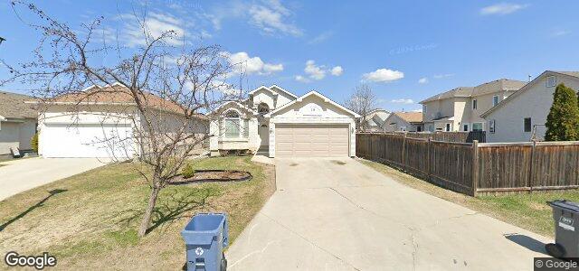 18 Bedard Crescent（加拿大曼尼托巴省溫尼伯市）房屋照片