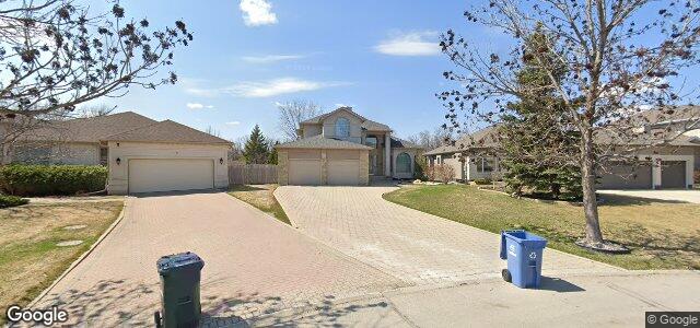 Larawan ng 216 Orchard Hill Drive sa Winnipeg, Manitoba