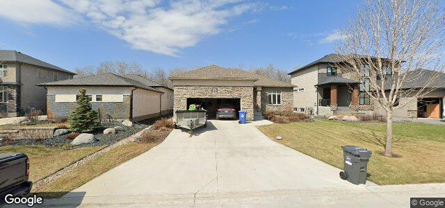 Larawan ng 77 River Valley Drive sa Winnipeg, Manitoba