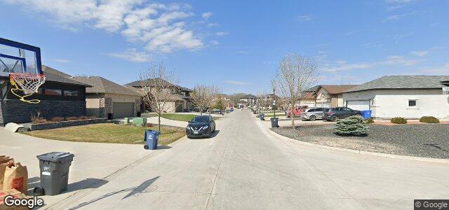 98 Edenwood Place（加拿大曼尼托巴省溫尼伯市）房屋照片