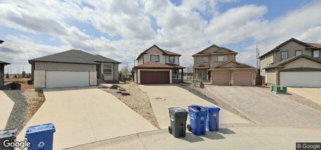 Larawan ng 107 Red Moon Road sa Winnipeg, Manitoba