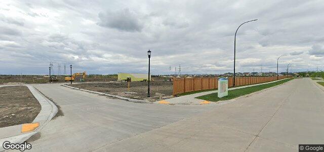 15 Yellow Moon Crescent（加拿大曼尼托巴省溫尼伯市）房屋照片