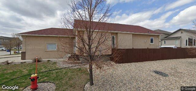 203 Tallgrass Crescent（加拿大曼尼托巴省溫尼伯市）房屋照片