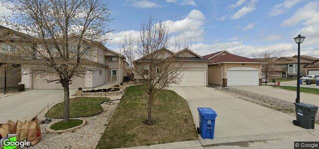 207 Tallgrass Crescent（加拿大曼尼托巴省溫尼伯市）房屋照片