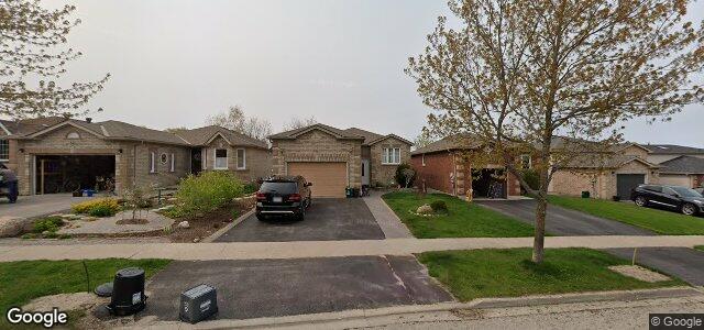 32 Snowy Owl Crescent（加拿大曼尼托巴省溫尼伯市）房屋照片