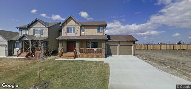 Photo of 33 Red Moon Road in Winnipeg, Manitoba