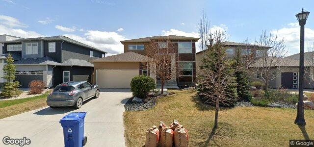 Larawan ng 44 East Plains Drive sa Winnipeg, Manitoba