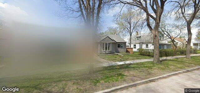 1090 Strathcona Street（加拿大曼尼托巴省溫尼伯市）房屋照片