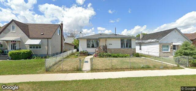 1204 Valour Road（加拿大曼尼托巴省溫尼伯市）房屋照片