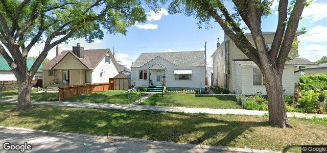 Larawan ng 1211 Clifton Street sa Winnipeg, Manitoba
