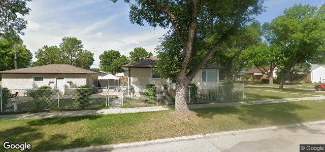 1302 Valour Road（加拿大曼尼托巴省溫尼伯市）房屋照片