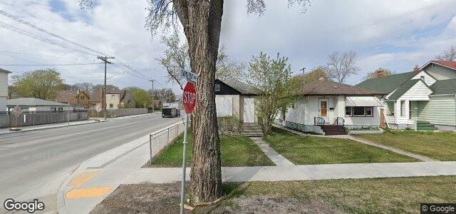 Larawan ng 914 Sherburn Street sa Winnipeg, Manitoba