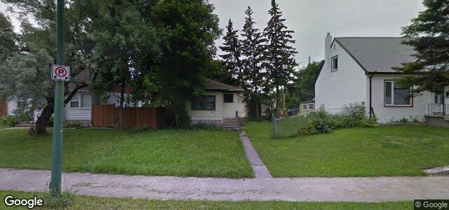 Larawan ng 142 Kilbride Avenue sa Winnipeg, Manitoba