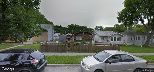 151 Kilbride Avenue（加拿大曼尼托巴省溫尼伯市）房屋照片