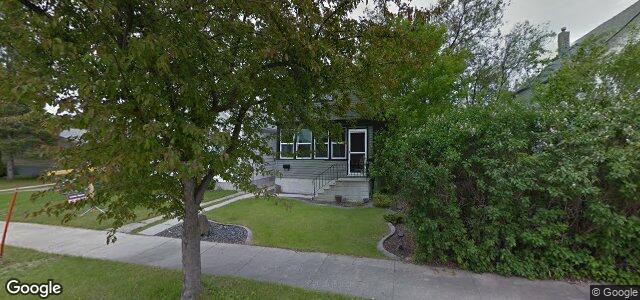 Photo of 174 Burrin Avenue in Winnipeg, Manitoba