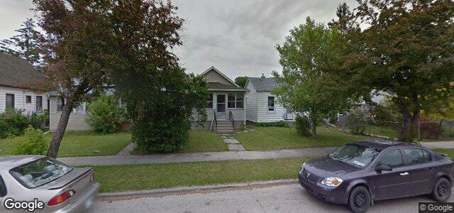 Larawan ng 181 Burrin Avenue sa Winnipeg, Manitoba