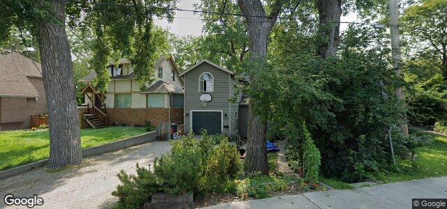 303 Scotia Street（加拿大曼尼托巴省溫尼伯市）房屋照片