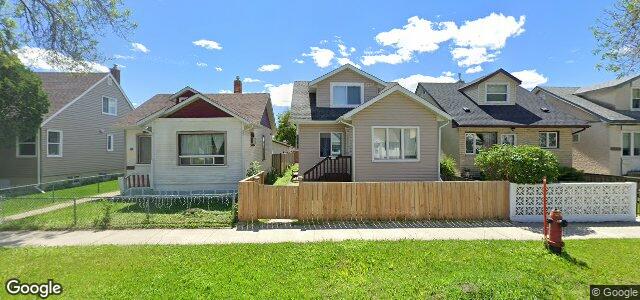 Photo of 1136 Manitoba Avenue in Winnipeg, Manitoba