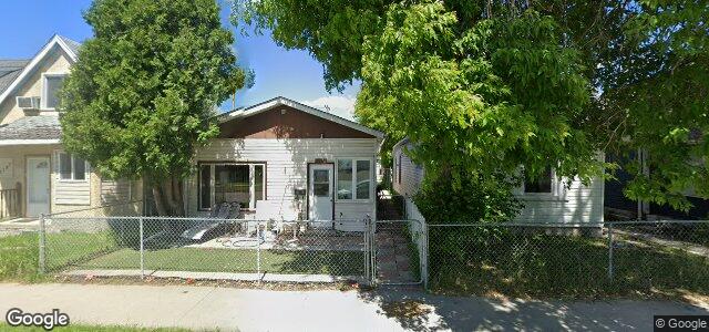 1185 Selkirk Avenue（加拿大曼尼托巴省溫尼伯市）房屋照片