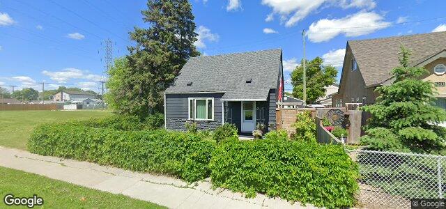 1213 Selkirk Avenue（加拿大曼尼托巴省溫尼伯市）房屋照片