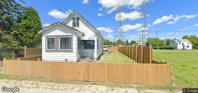 1233 Selkirk Avenue（加拿大曼尼托巴省溫尼伯市）房屋照片