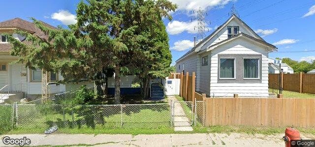 1235 Selkirk Avenue（加拿大曼尼托巴省溫尼伯市）房屋照片