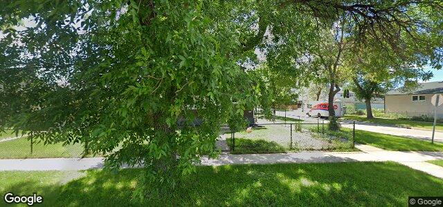 1250 Manitoba Avenue（加拿大曼尼托巴省溫尼伯市）房屋照片