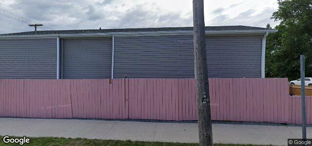 1365 Selkirk Avenue（加拿大曼尼托巴省溫尼伯市）房屋照片