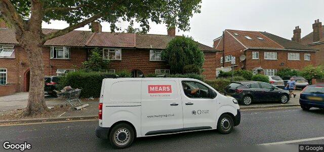 Larawan ng 10 Lodge Avenue sa Winnipeg, Manitoba