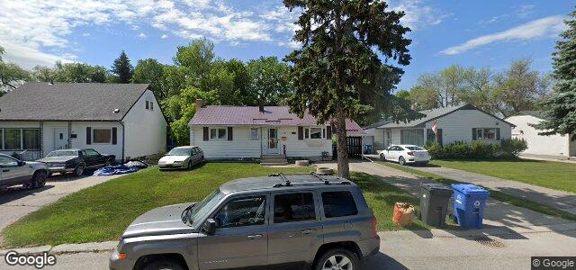 18 Baffin Crescent（加拿大曼尼托巴省溫尼伯市）房屋照片