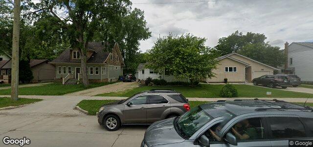 214 Whytewold Road（加拿大曼尼托巴省溫尼伯市）房屋照片