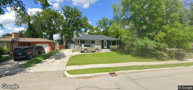 Larawan ng 215 Lodge Avenue sa Winnipeg, Manitoba